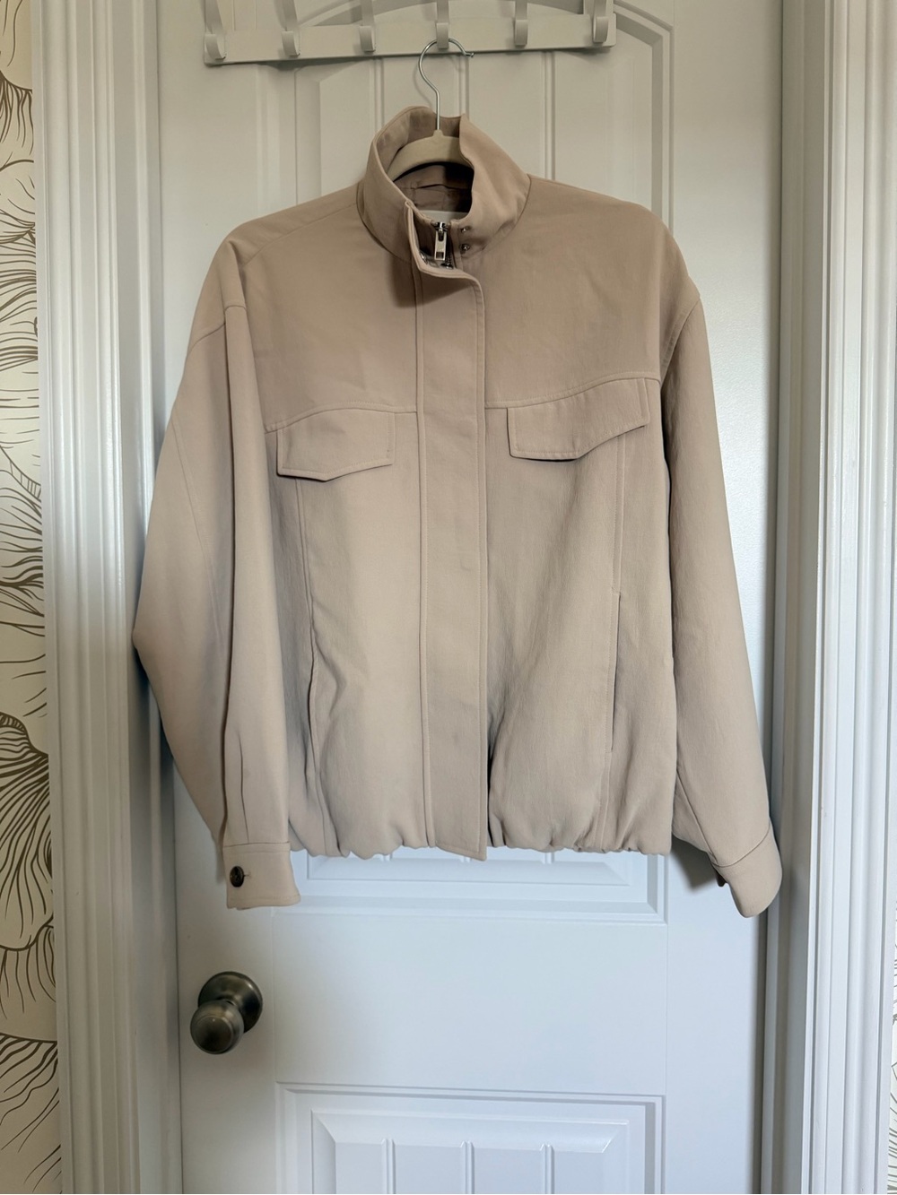 Aritzia Taupe Bomber Oculus Jacket size XS